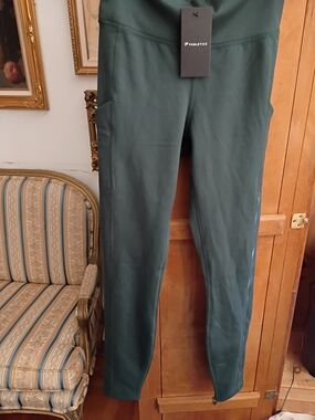 Fabletics Women's Forest Green Performance Pants